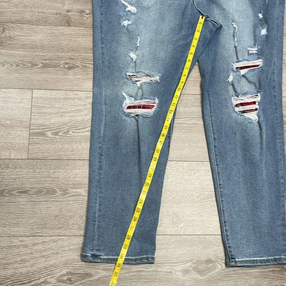 NWOT Lane Bryant Signature Fit Mid Rise Boyfriend Flex Magic Waistband Jeans 20 - Picture 11 of 16